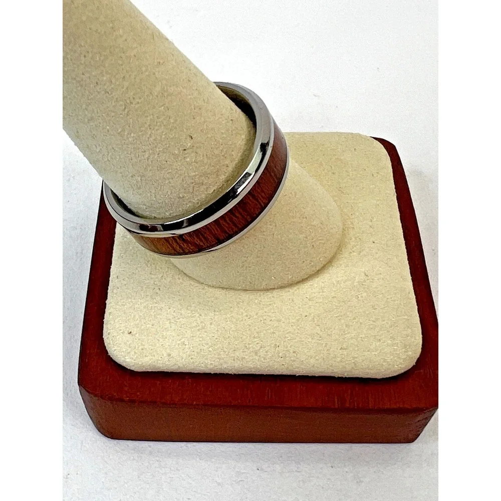 Thorsten Wedding Ring Melia Mahogany Wood‎ Inlaid Titanium Polished 8mm Size 10
